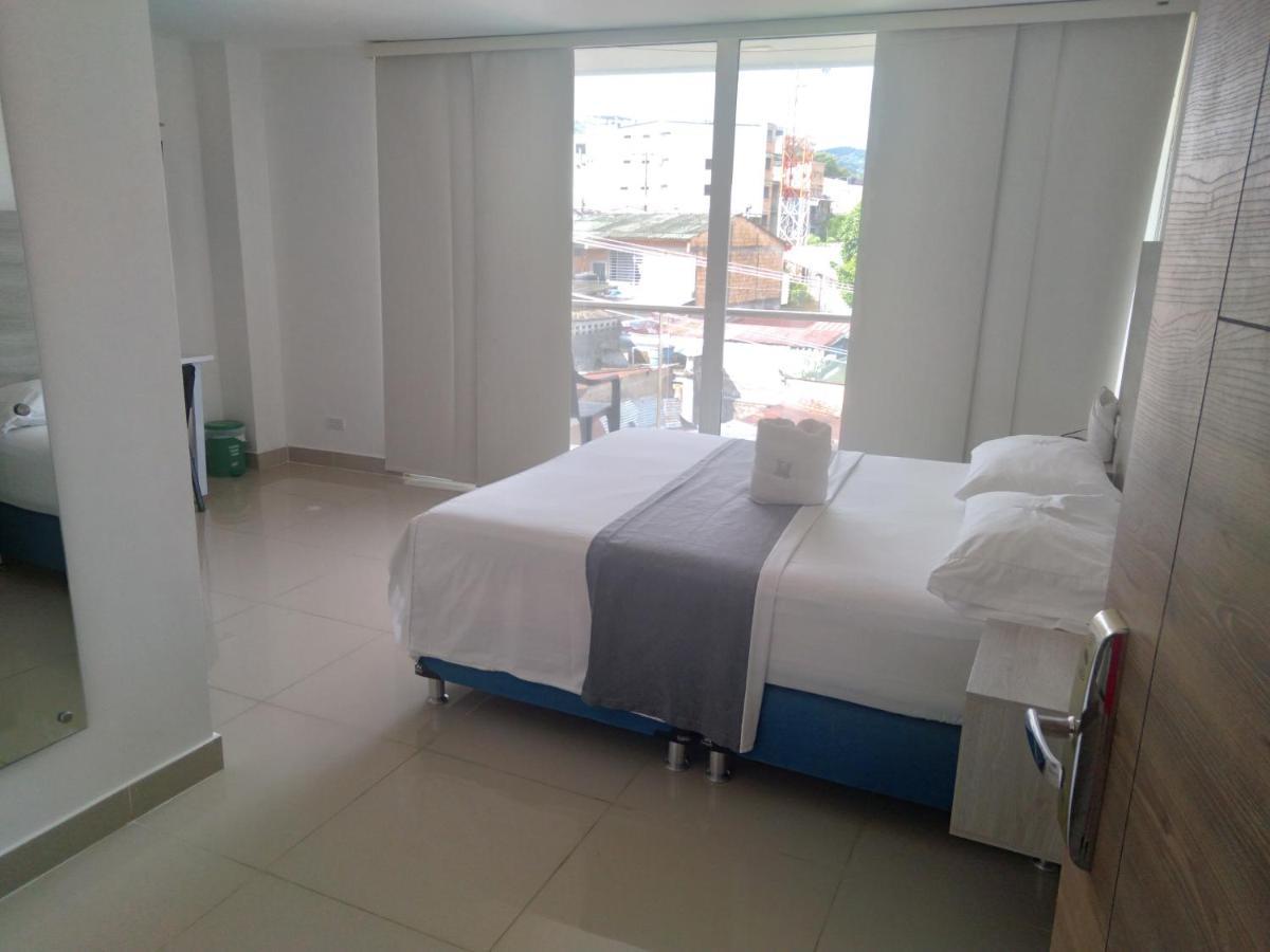 Hotel A1 Express Флоренсия Экстерьер фото