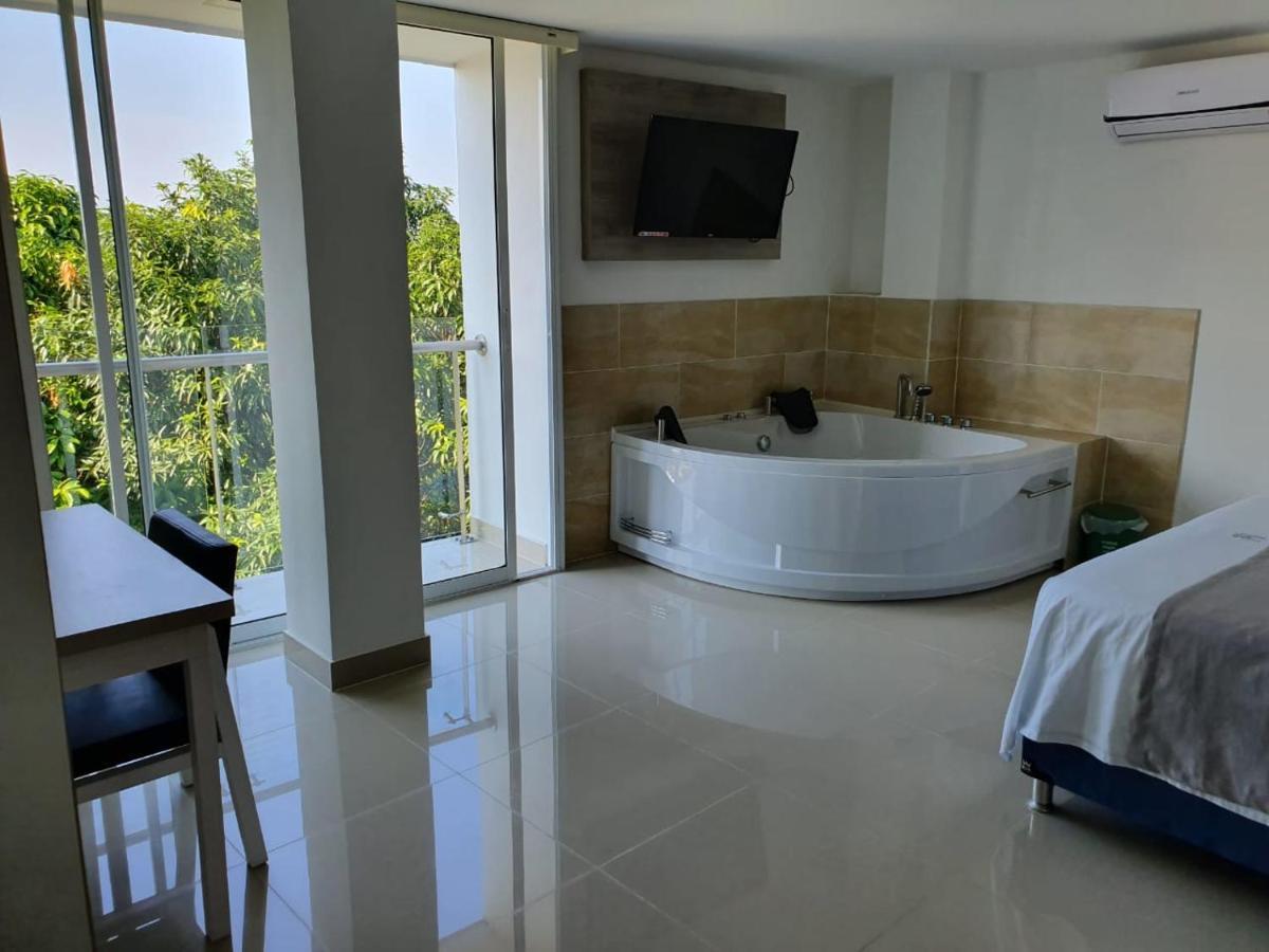 Hotel A1 Express Флоренсия Экстерьер фото