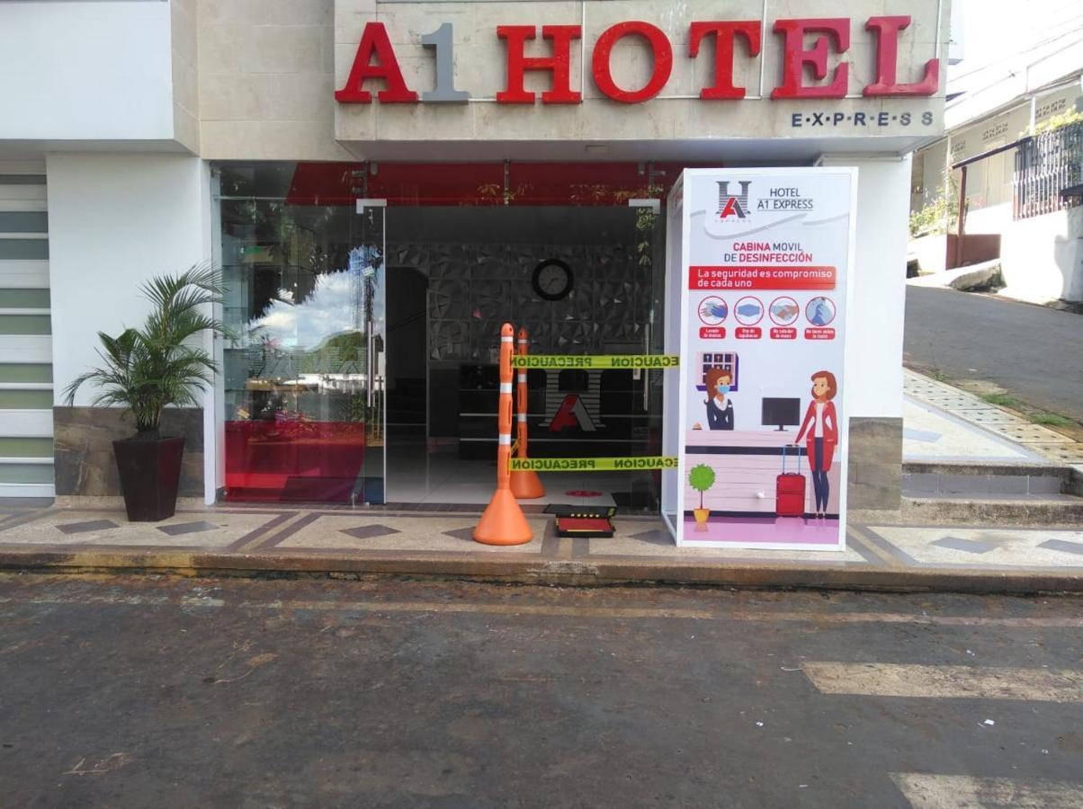 Hotel A1 Express Флоренсия Экстерьер фото